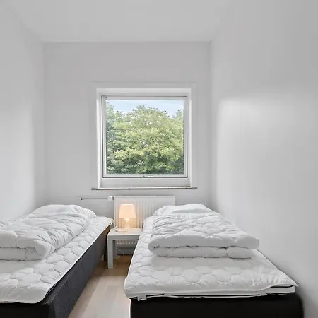 Apartment 2 Bedroom Awesome In Randers Sv Frederiksberg